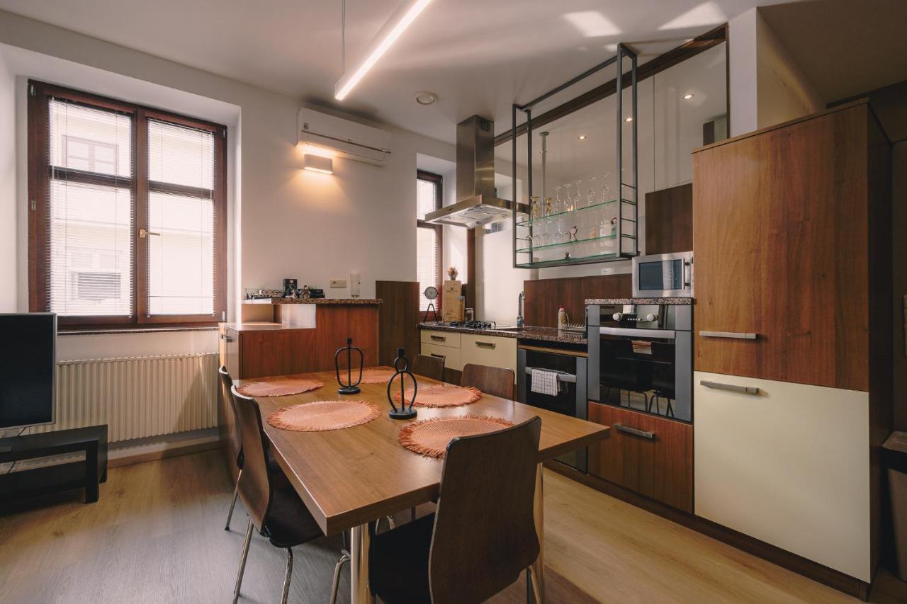 Ferienwohnung Skau Laurinska Pressburg Exterior foto